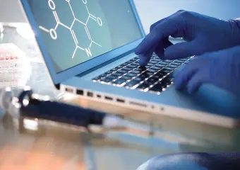 Healthcare & Life Sciences Healthcare & Life Sciences